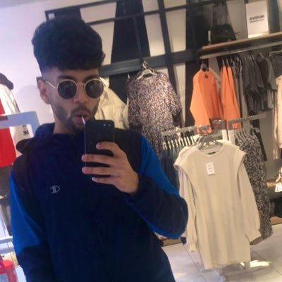 p_nadella10's profile picture. 26 | Indian ૐ| NCL | Insta: prahalad_10 | Photography insta: @life_of_prah | up the chels