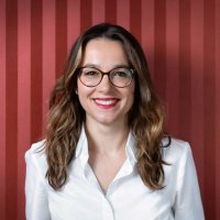 Karolina Decker (@karolinadecker) 's Twitter Profile Photo