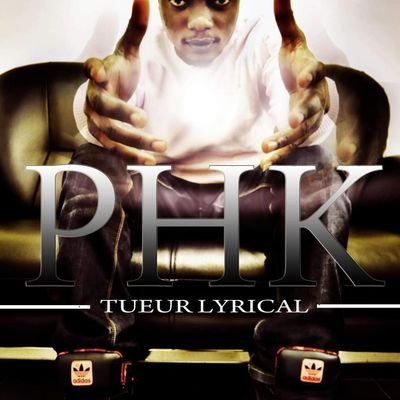 TueurLyrikal's profile picture. African HipHop Artist Musician / Rapper. #TeamLyrikmaniak J'mani le mic d'1 peter du crane comme si j'aV taffE du jack et 12 coniak 🇨🇩 🇧🇪

Pasciphik
