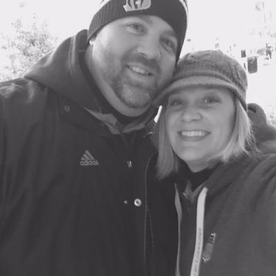 Husband, Father, Cincinnati Northwest Dean/Assistant AD/Football O-Line Coach @UC_SPAD Alum, Tiffin University Football Alum
#poundtherock