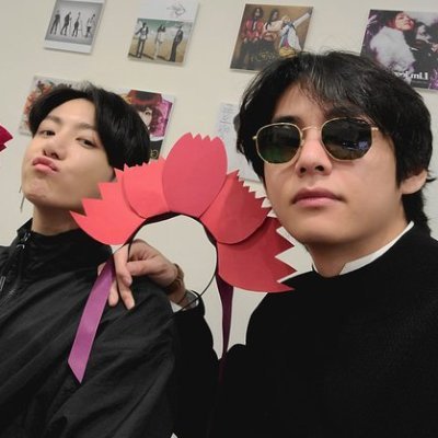 ourkths's profile picture. moved to @tetevsual