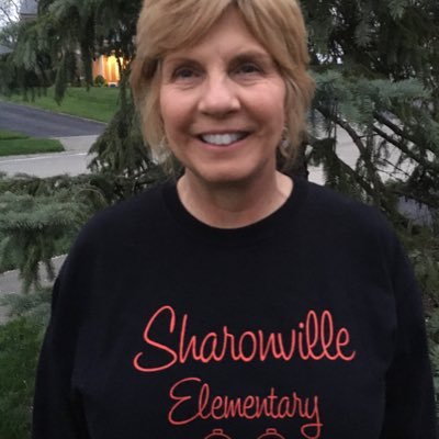 Lynnielouds1's profile picture. ❤️Sharonville Elementary
