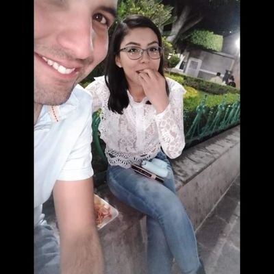 merimendoza6's profile picture. No sé brilla apagando a otros ✨