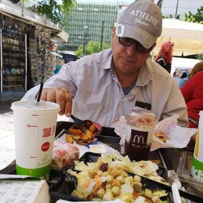 PAPAIOANNOUIOAN's profile picture. Πρώην οικον. υπαλ. στον ΟΤΕ