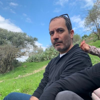 מנהל הפעילות בתנועה למשילות ודמוקרטיה. ציוציי מייצגים את עמדותיי בלבד