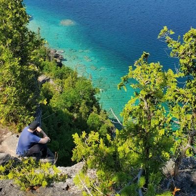 LMoro88's profile picture. Blindly optimistic & entirely too happy to be worried about much else.