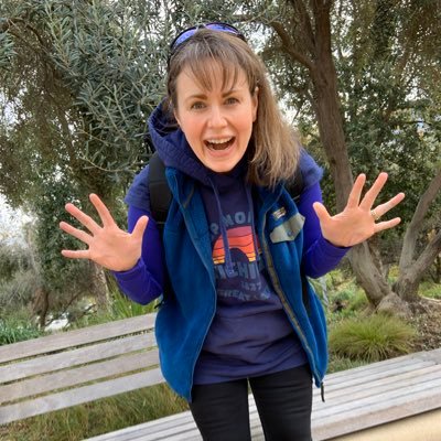 KateAhmed33's profile picture. 