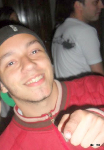 alguns vivem como se nunca fossem morrer, outros morrem como se nunca tivecem vivido