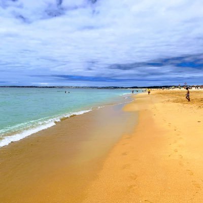 Roncotwit's profile picture. Enjoy life #BeKind