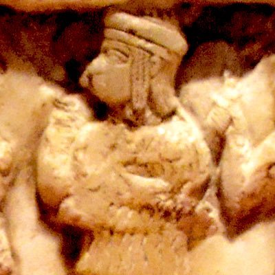 Suma Sacerdotisa del dios Nanna en Ur; hija de Sargón I el Grande. Poetisa. Adoro a Inanna.