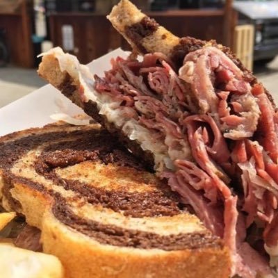 MumpysFT's profile picture. Sacramento Food Truck