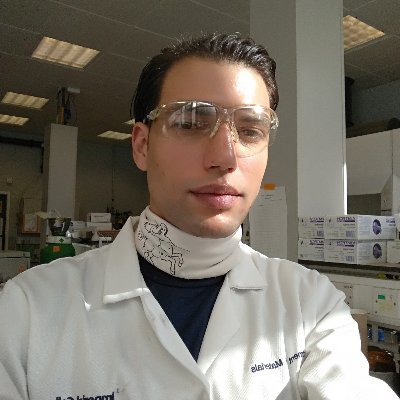 Materials Science, Analytical (Electro)Chemistry/@ImpMaterials/@ImperialCollege.
Athlete, with #athensclub/@ic_fencing/@moveimperial.