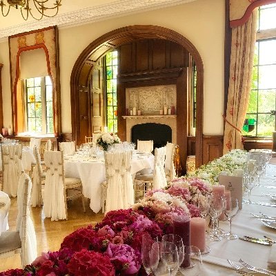 Providing chair hire, chair deco, delicate lace covers to subtle chiffon slips, special table linen, drapes and props.