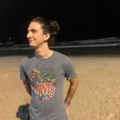 22 | Computer Science student | Learning SwiftUI | Future iOS Developer | Host of @ScholarsPodcast