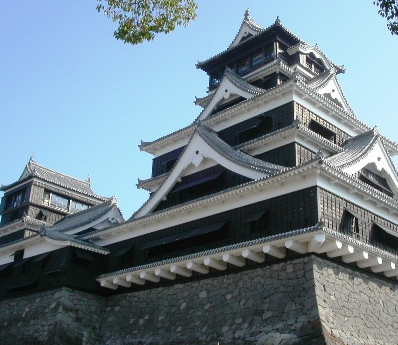 熊本県、熊本市の発信する情報をメインに、熊本の魅力をどんどん発信していきます。TwitterとUstreamなど、ソーシャルメディアを駆使した「熊本興し」に関われればいいなと考えております。