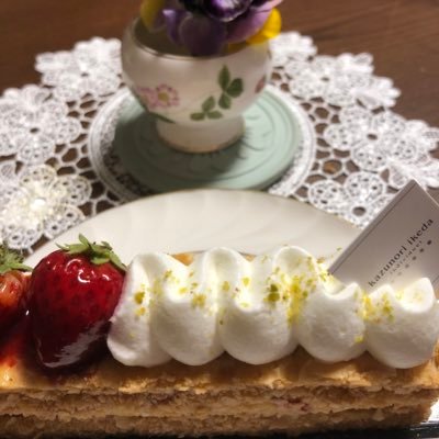 MhkDana's profile picture. 🇬🇧の家はパブの駐車場

好きな言葉は宵の口

🇺🇸🏙️勤務