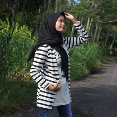 ayuda_ratna's profile picture. 