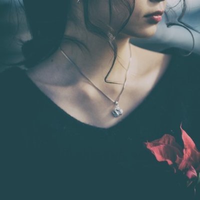 自然と80年代ファッションとミュージカルとITを敬愛する普通の社会人です。最近は鉱物収集、地質にも興味あり。もうすぐ還暦。