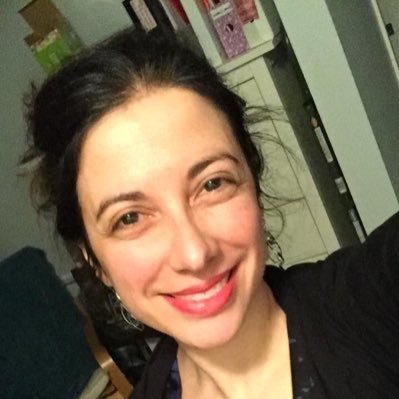 perch_andrea's profile picture. French Primary Teacher