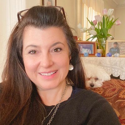Lover of Food, Fun, Dogs and Maine. Happy Wife, RVP Maine Better Homes and Gardens Real Estate The Masiello Group