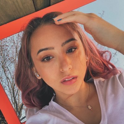 you see that header? yeah that’s literally the edge & im living on it