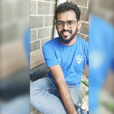 etniteish's profile picture. 