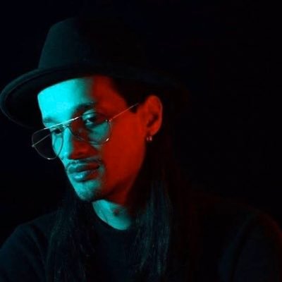 Je suis pas une star j’suis la voix de la rue