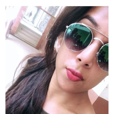 Akanshashahi2's profile picture. 