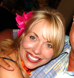 marketing/advertising, biz development chick, speaker/trainer, singer/entertainer, runner/cyclist, traveler/foodie/wine lover