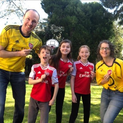 RobertKeane29's profile picture. 