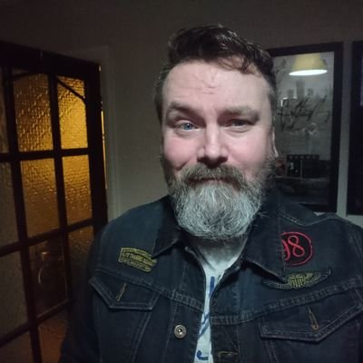 Aerospace worker, art dabbler, steampunk and boardgame geek. #artist #steampunk #boardgames #aerospace