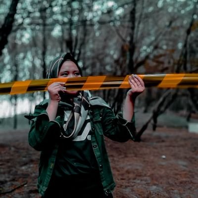 AmyaAryad's profile picture. seniman 🍁
PLG + Jogja
-Annoying-