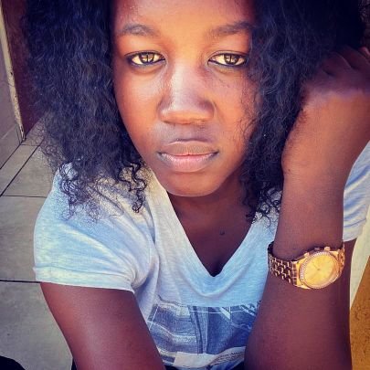 ShoombeNdina's profile picture. I'm  just a cool Jesus person