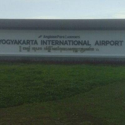 sobat ambyar