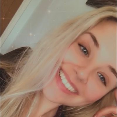LaurenP_56's profile picture. 