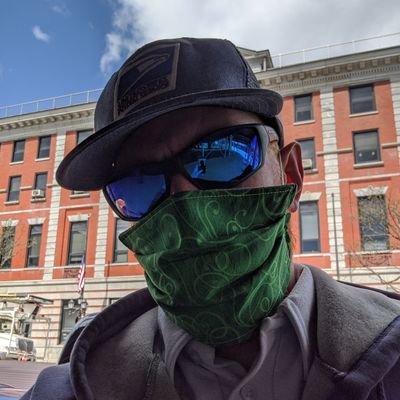 theLukeHimself's profile picture. #yanggang