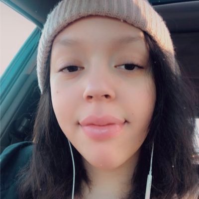 __destinee_'s profile picture. 