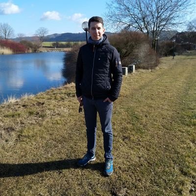 JakubPetrilka3's profile picture. Jsem celkem normální. zábavnej, občas vtipnej. Jo a zbožňuju komiksy.. a seriály a tak