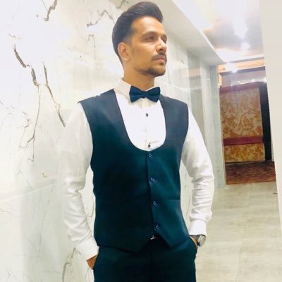 klassyshoiee's profile picture. I lIve fOr twO rEAsOns .. 1) I wAx bOrn. 2) I haVen't dIEd yEt...