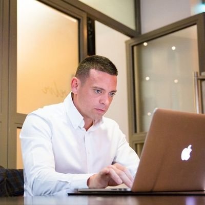 William35497096's profile picture. Conscientious Forex Trader
Business Service
Professional VIP trader
Proud father 👨‍👧
Financial market analysis
I'm from Manchester United kingdom