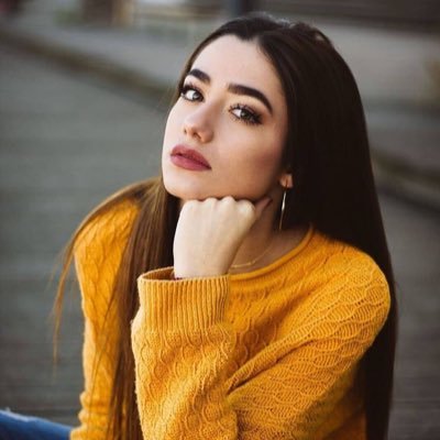 EyllDi2's profile picture. 