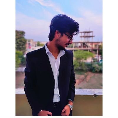 A Law student.
Institute of Law, Jiwaji University, Gwalior. Born to Speak.
National Orator and debator and mooter.
loves to read journals and to do sketch !!