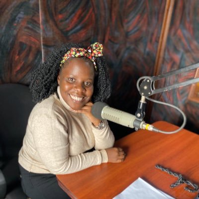 tracy_noelyn's profile picture. Wife 🥰, Tech & Cybersecurity Communications Lead, Master of Words, Poetry Enthusiast, forever indulging in @mrporridgeug 🥣✨.