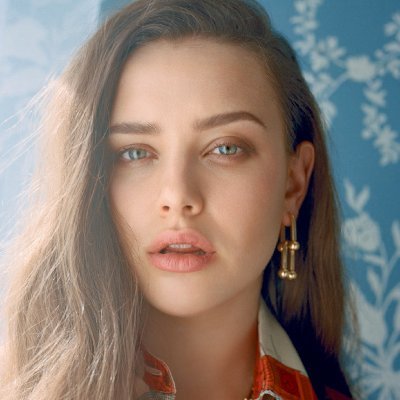 Katherine Langford Fan is a fansite dedicated to the talented, Katherine Langford. Katherine is not on twitter.