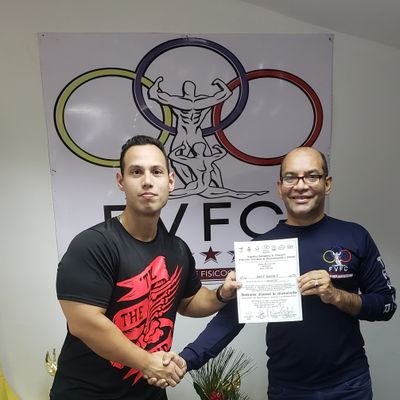 Personal Trainer 💪
instructor nacional de musculación y fitness,
FTS funcional,
F.V.F.C 
IFBB internacional, 
entrenamiento online aplicación zoom 🌍