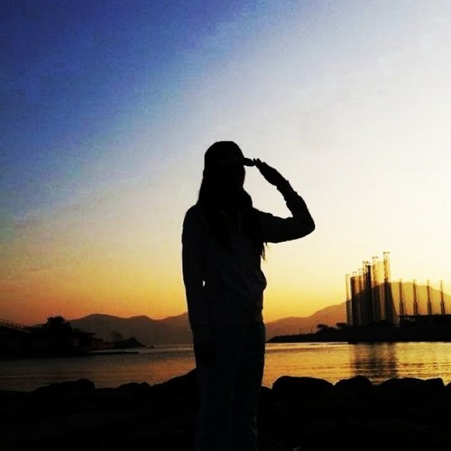 queenie8_8's profile picture. 