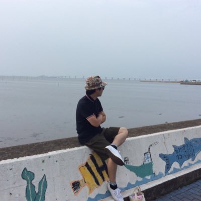 yusic_lover69's profile picture. 音楽好きのユウジでyusic(ユージック)と言います🫡 ロックを中心に音楽全般👍そして…ゲームも大好き💕皆さんと仲良く音楽トーク👍ゲームライフ👍楽しんで行きたいと思います😊😊😊ゲーム配信のwebも貼ってるので興味がある方は登録お願いします👍
