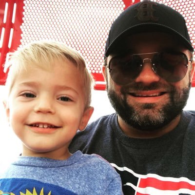 Husband. Father. History Teacher. Wrestling & Football Coach. Love all things Hawkeyes, Red Sox, Patriots, and Wrestling. Amateur Carpenter. Philippians 4:13