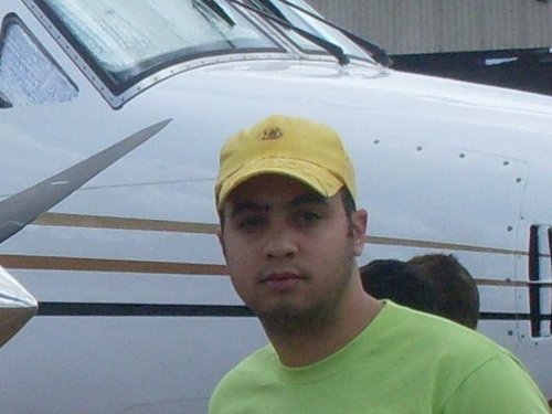 Um homem que caminha nas trevas em busca da luz!!!