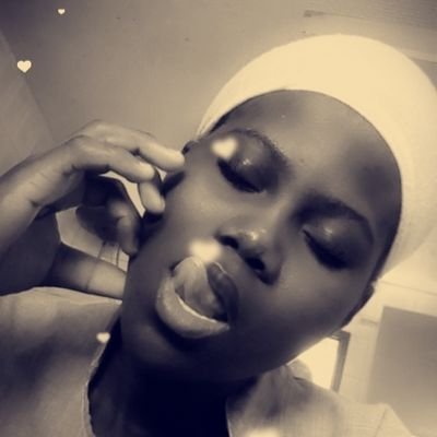 EfyaAde15681569's profile picture. am different from everyone